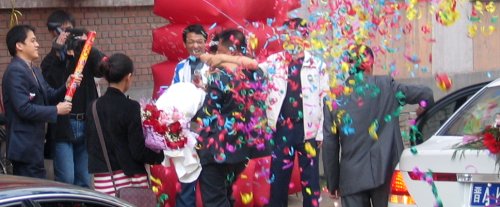 Carrying the bride at a Chinese wedding