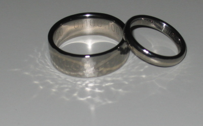 Wedding rings titanium